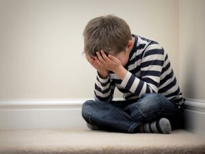 La depresión en menores: desmitificar la infancia para conseguir adultos emocionalmente sanos