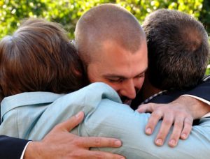 Aceptar emociones y reducir la autoexigencia: claves para el paciente de cáncer en Navidad