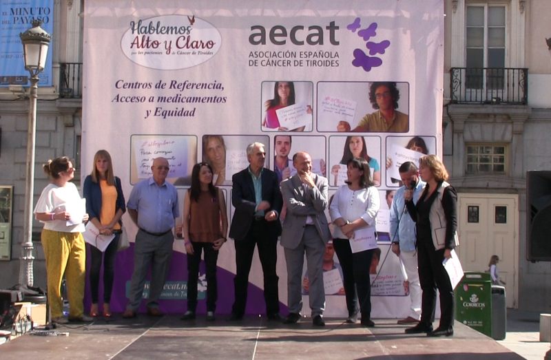 DÍA NACIONAL CÁNCER DE TIROIDES _ 2015 _ AECAT