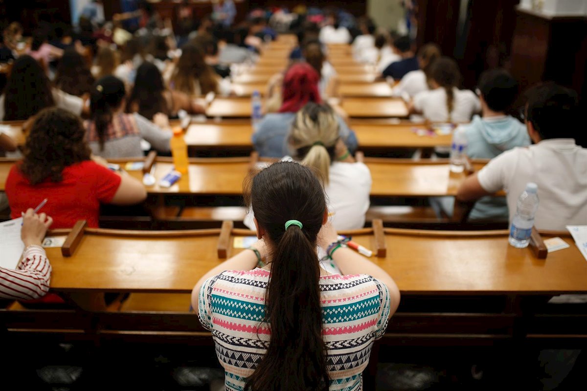 Becas de estudio para alumnos con enfermedad renal crónica