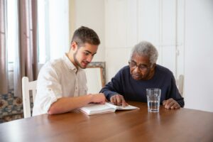 La edad ya no es una barrera para acceder a las nuevas terapias frente al cáncer sanguíneo